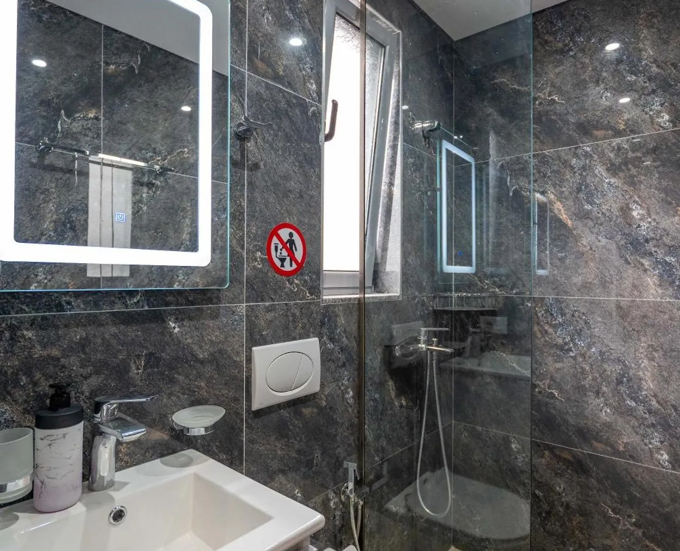 Guest house Vila Lubora Ksamil Albania